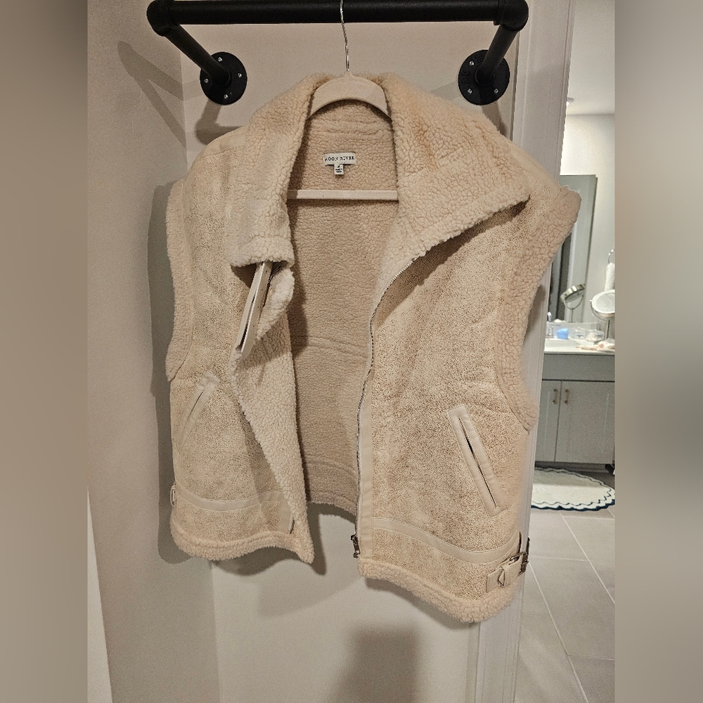 Moon River vest